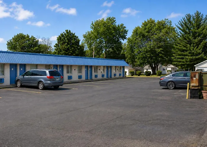 Stonegate Motel *
