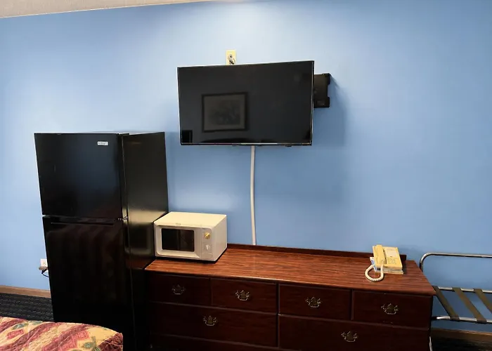 Stonegate Motel *